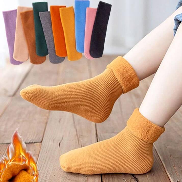 جوراب بچگانه زمستانه تو کرک