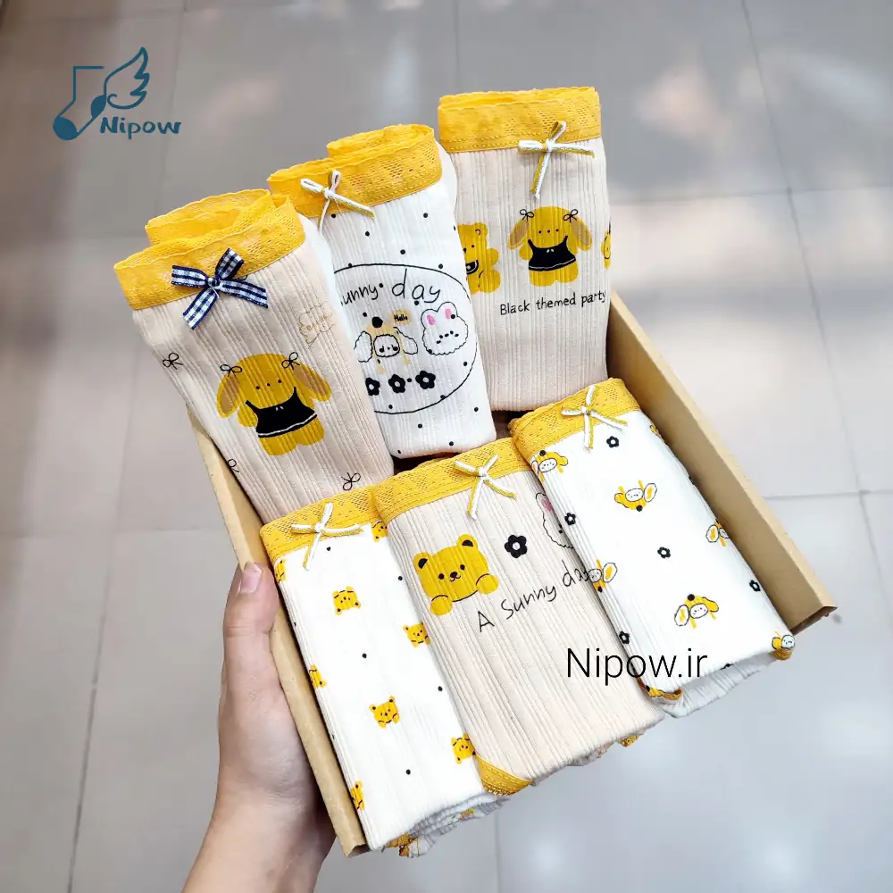 شورت زنانه عروسکی نخی سایز 2XL رنگ کرمی طلایی با طرح خرس و خرگوش کیوت